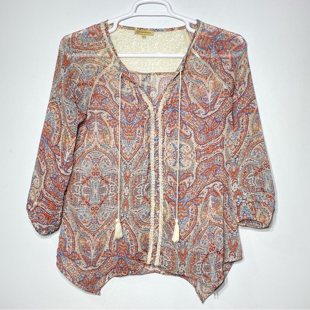 Democracy Tunic Blouse Women’s S Paisley Boho Peasant V-Neck Lace Tassel Top